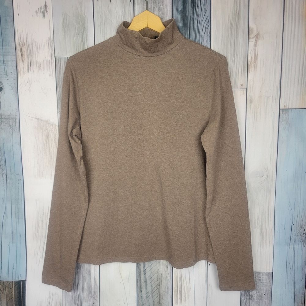 Skyr Brown Turtleneck Pullover Size Medium